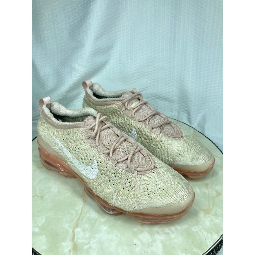 Nike Air VaporMax Flyknit Running Shoes Womens Sz 8 Pink Beige Athletic Sneakers
